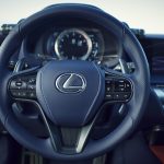 LC500h_LOC_15_AW_2016
